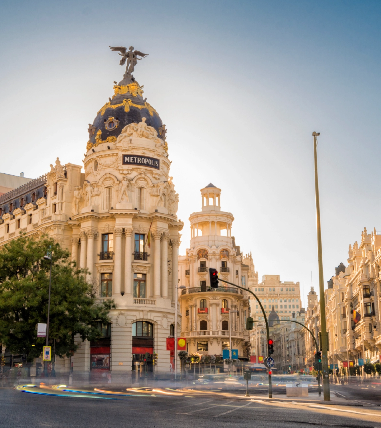 Gran Vía Madrid view near IAU campus – study an MBA in English in Spain