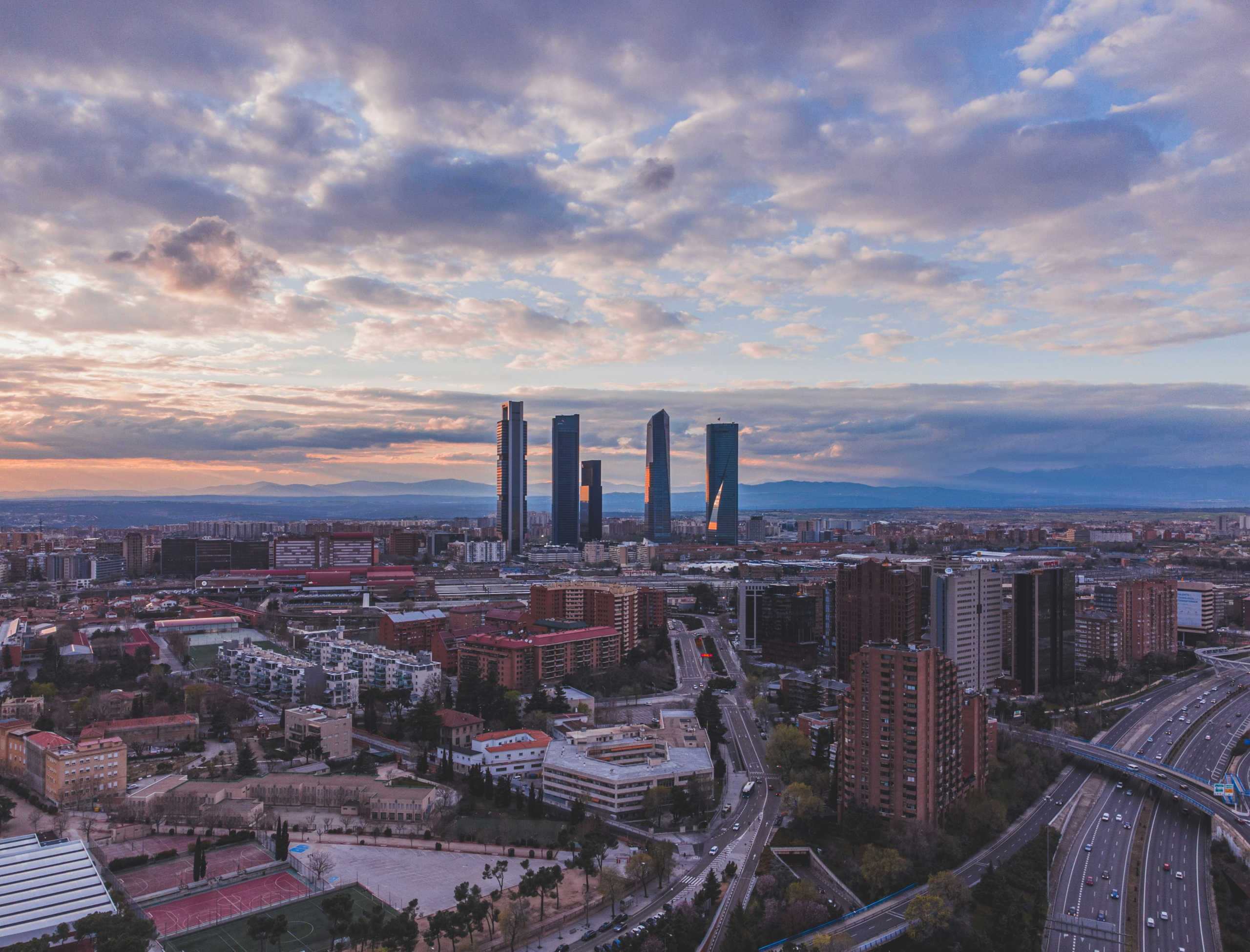 MBA in Spain Without GMAT — 4 Torres Madrid