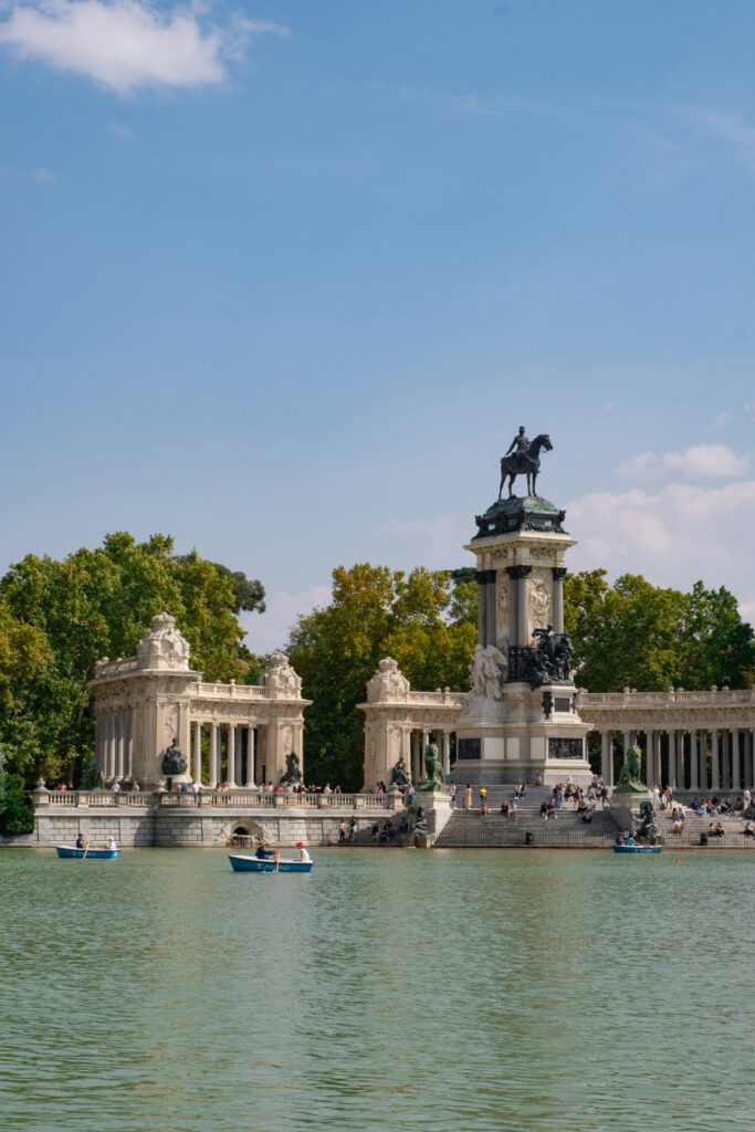 MBA in Spain Without GMAT